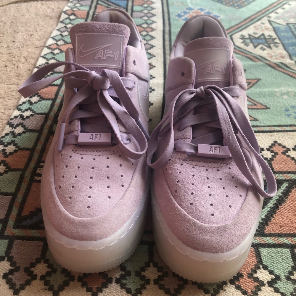 Nike AF-1 platform